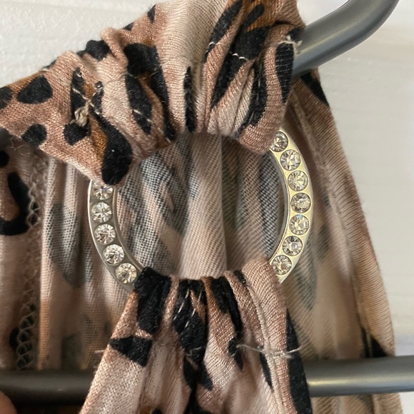 Leopard Top - Picture 3 of 4